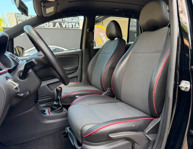 Imagem 14 – Fox 2016 1.6 Mi Rock In Rio 8V Flex 4P Manual