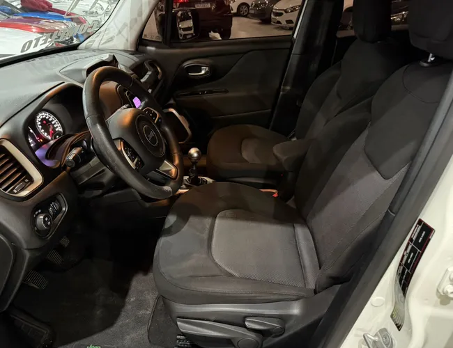 Imagem 8 – Renegade 2017 1.8 16V Flex Sport 4P Manual