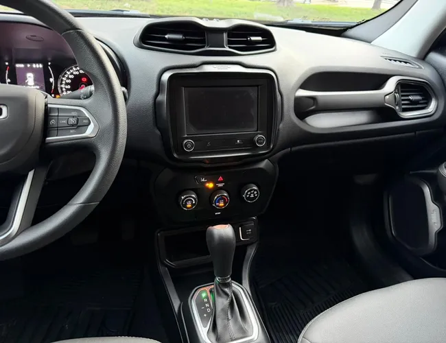 Imagem 13 – Renegade 2025 1.3 T270 Turbo Flex At6