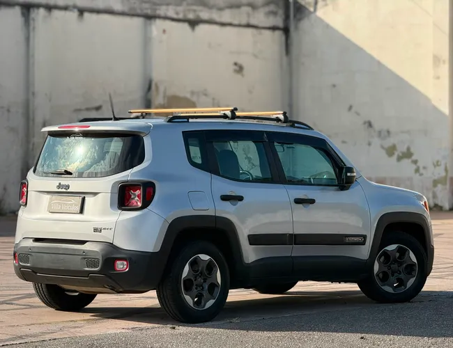 Imagem 5 – Renegade 2016 1.8 16V Flex Sport 4P Manual
