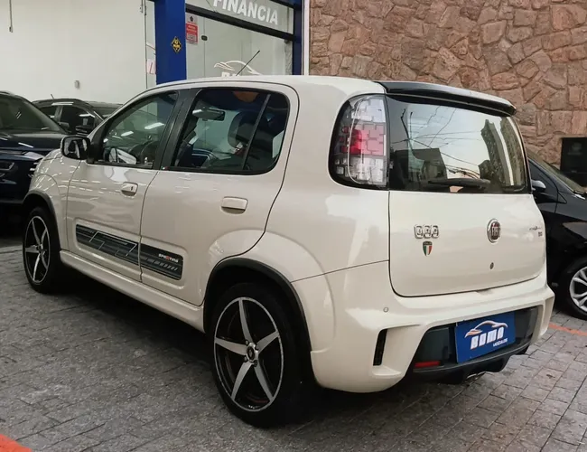 Imagem 5 – Uno 2015 1.4 Evo Sporting 8V Flex 4P Automatizado