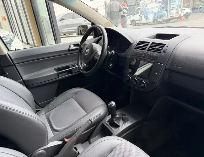 Imagem 9 – Polo Sedan 2005 1.6 Mi Comfortline 8V Flex 4P Manual