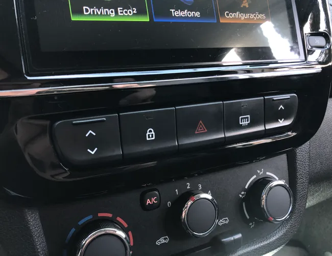 Imagem 12 – Kwid 2025 1.0 12V Sce Flex Intense Manual