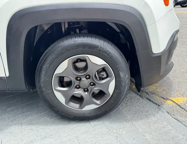 Imagem 8 – Renegade 2017 1.8 16V Flex Sport 4P Manual