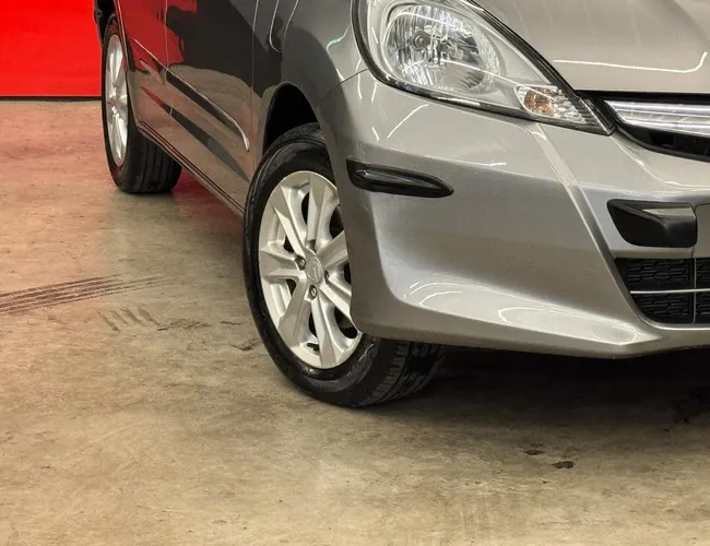 Imagem 12 – Fit 2013 1.4 Lx 16V Flex 4P Automático