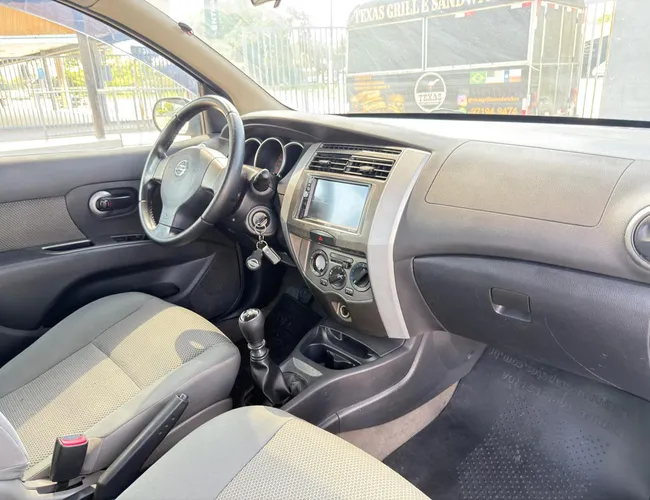 Imagem 18 – Grand Livina 2010 1.8 16V Flex 4P Manual