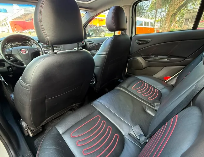 Imagem 19 – Bravo 2013 1.8 Sporting 16V Flex 4P Automatizado