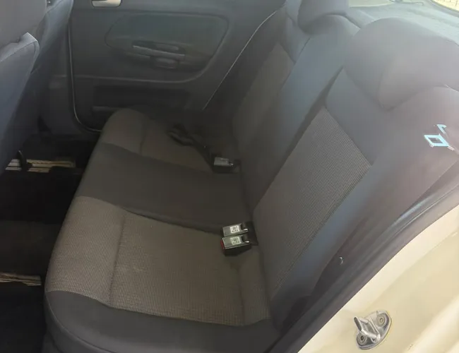 Imagem 7 – Gol 2013 1.0 Mi 8V Flex 4P Manual G.Vi