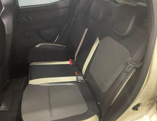 Imagem 10 – Kwid 2019 1.0 12V Sce Flex Intense Manual