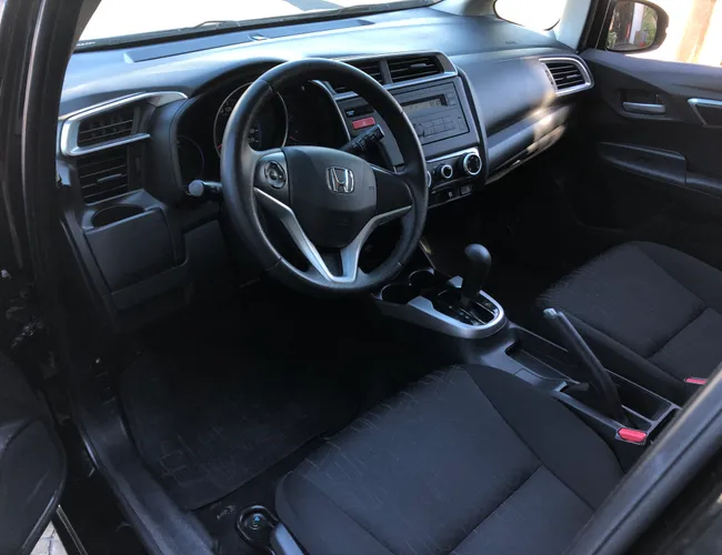 Imagem 6 – Fit 2017 1.5 Lx 16V Flex 4P Automático