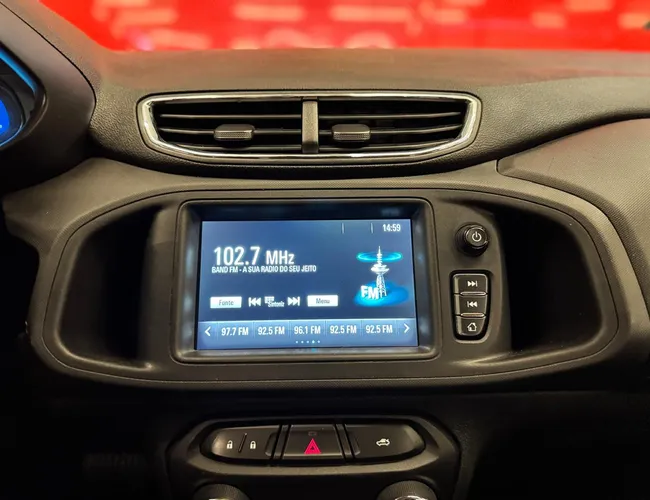 Imagem 8 – Prisma 2017 1.4 Mpfi Lt 8V Flex 4P Automático