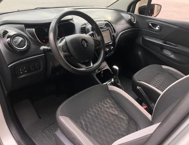Imagem 6 – Captur 2018 1.6 16V Sce Flex Zen X-Tronic