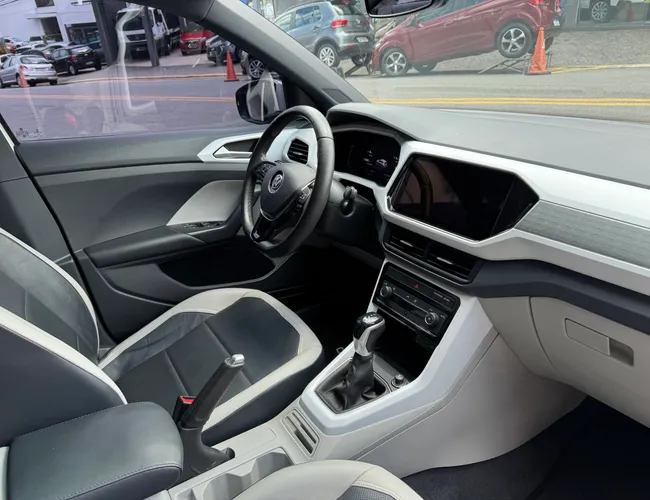 Imagem 10 – T-Cross 2021 1.4 250 Tsi Total Flex Highline Automático