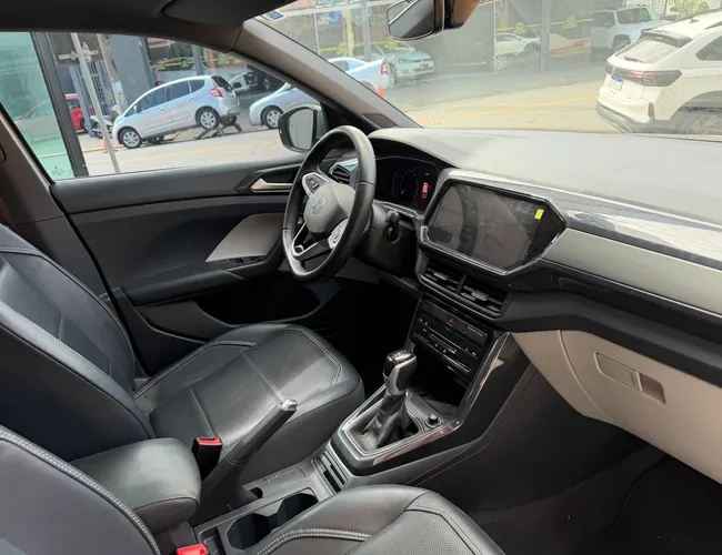 Imagem 16 – T-Cross 2023 1.4 250 Tsi Total Flex Highline Automático