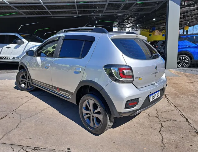 Imagem 8 – Sandero 2017 1.6 STEPWAY RIP CURL 8V FLEX 4P AUTOMATIZADO