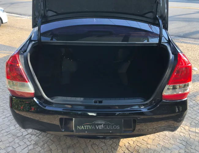 Imagem 11 – Etios 2016 1.5 Xs Sedan 16V Flex 4P Manual