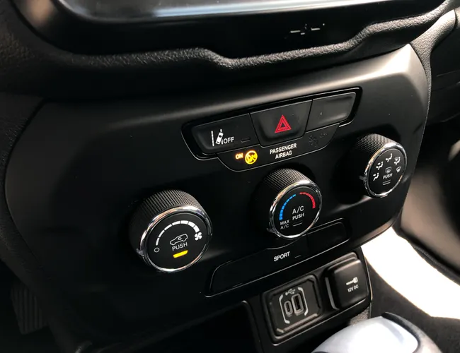 Imagem 13 – Renegade 2024 1.3 T270 Turbo Flex Sport At6