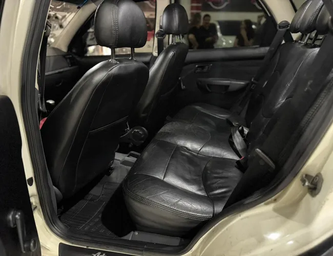 Imagem 10 – Palio 2009 1.8 Mpi Adventure Locker Weekend 16V Flex 4P Manual