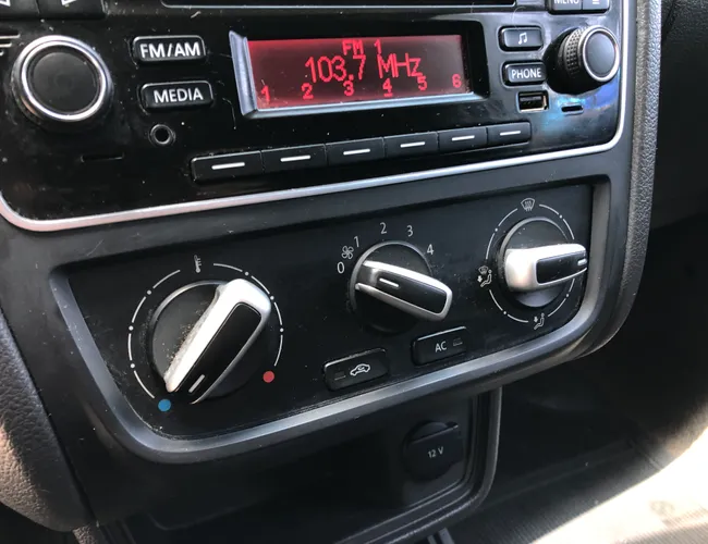 Imagem 12 – Voyage 2014 1.6 Mi Highline 8V Flex 4P Automatizado