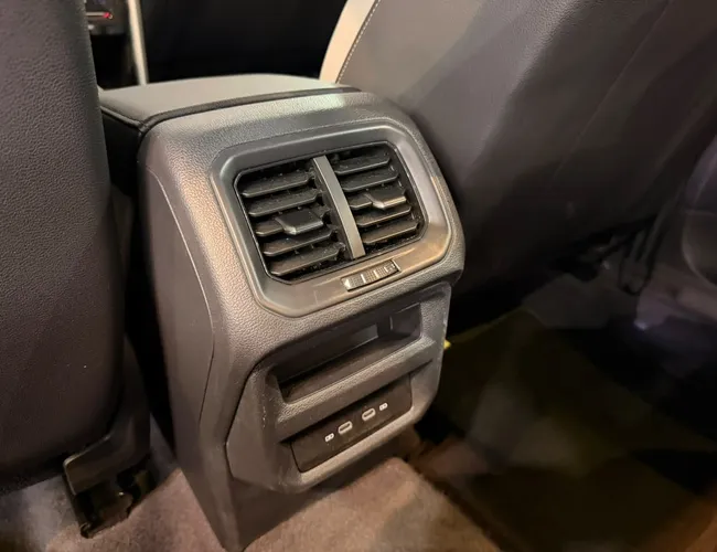Imagem 12 – Taos 2023 1.4 250 Tsi Total Flex Confortline Automático