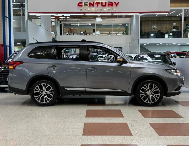 Imagem 11 – Outlander 2016 2.0 16V Gasolina 4P Automático