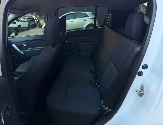 Imagem 10 – Sandero 2016 1.0 EXPRESSION 16V FLEX 4P MANUAL