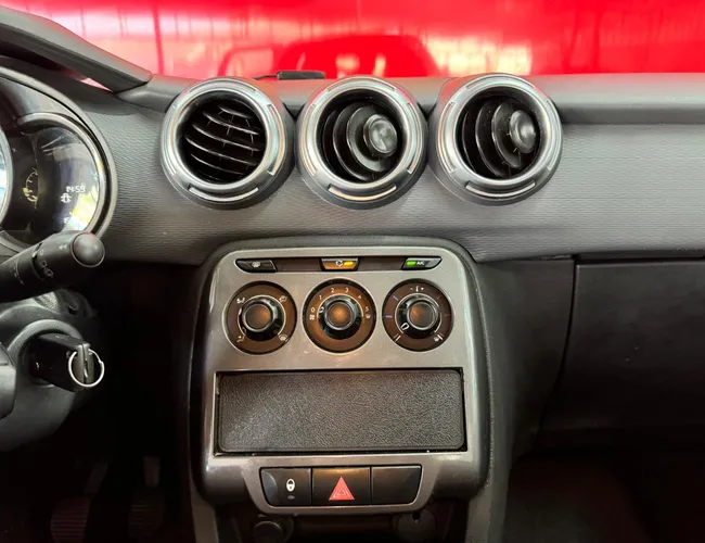 Imagem 8 – C3 2016 1.5 Attraction 8V Flex 4P Manual