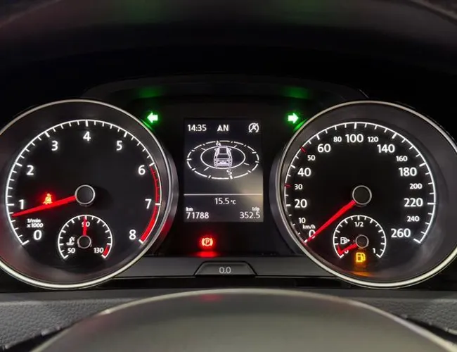 Imagem 14 – Golf 2016 1.4 Tsi Variant Highline 16V Gasolina 4P Automático