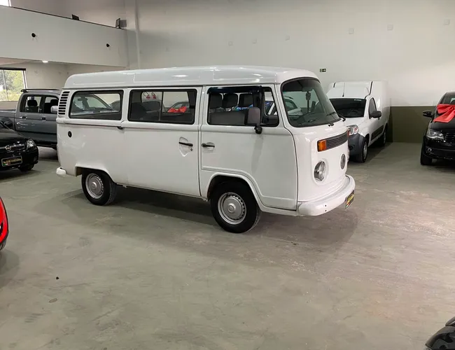 Imagem 16 – Kombi 2003 1.6 Furgão 8V Gasolina 3P Manual
