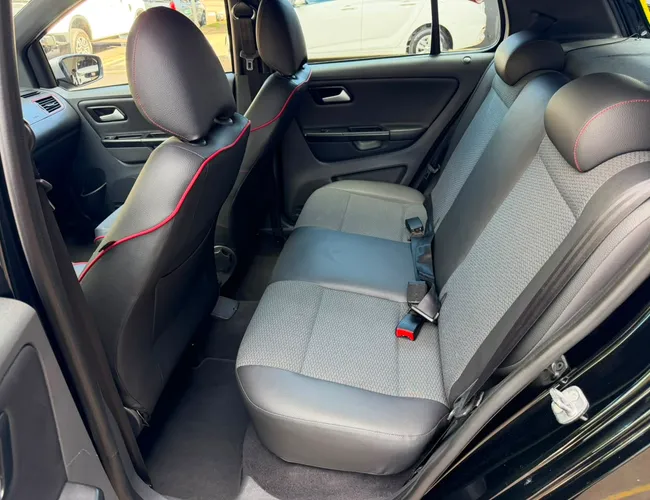 Imagem 10 – Fox 2016 1.6 Mi Rock In Rio 8V Flex 4P Manual