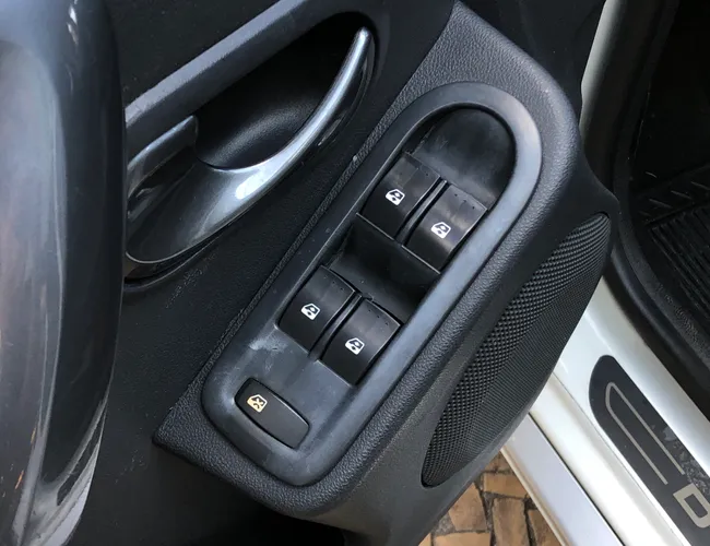 Imagem 7 – Duster 2014 2.0 Dynamique 4X2 16V Flex 4P Manual