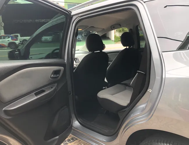 Imagem 10 – Spin 2018 1.8 Ltz 8V Flex 4P Automático