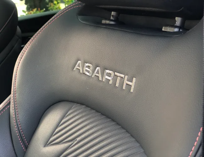 Imagem 9 – Fastback 2026 1.3 Turbo 270 Flex Abarth At6