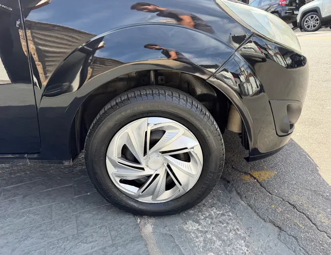 Imagem 15 – Fiesta 2014 1.6 Rocam Hatch 8V Flex 4P Manual