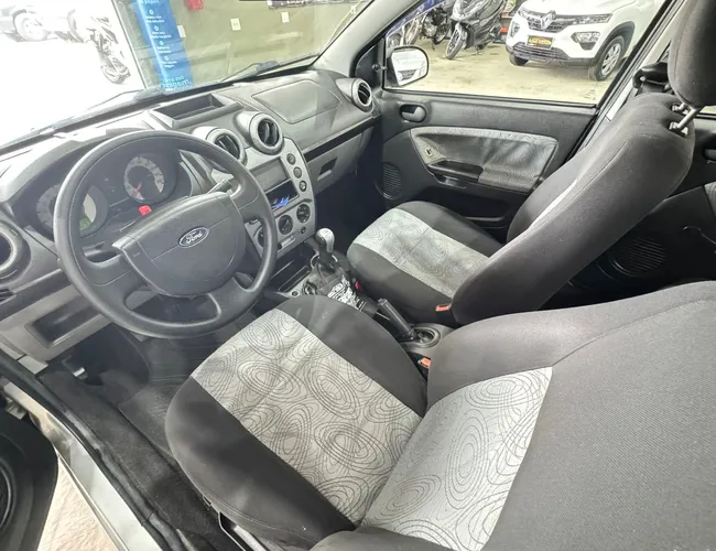Imagem 10 – Fiesta 2008 1.6 Mpi Class Sedan 8V Flex 4P Manual