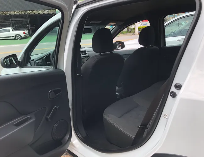 Imagem 10 – Stepway 2025 1.0 12V Sce Flex Zen Manual