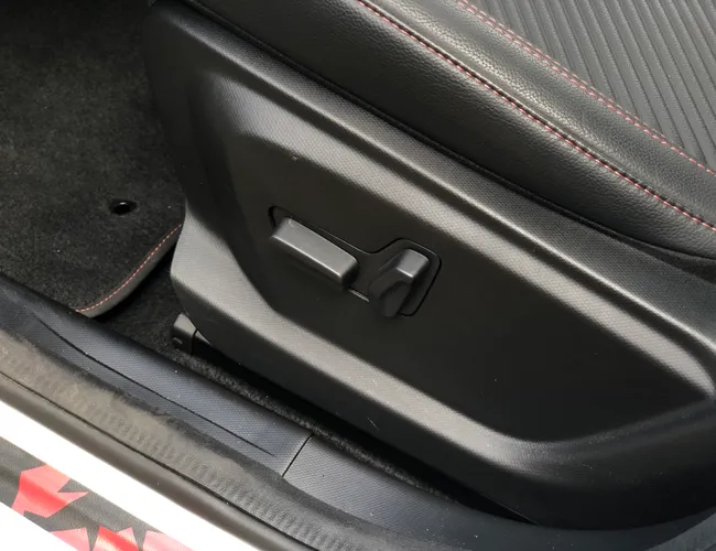 Imagem 8 – Fastback 2026 1.3 Turbo 270 Flex Abarth At6