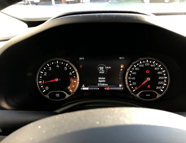Imagem 15 – Renegade 2017 1.8 16V Flex Limited 4P Automático