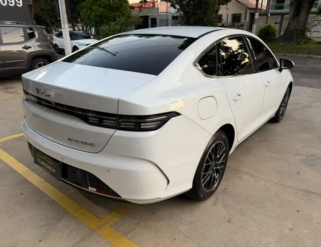 Imagem 6 – King 2026 1.5 Dm-I Phev Gs Automático