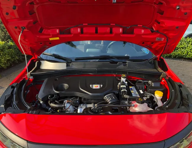 Imagem 16 – Fastback 2025 1.3 Turbo 270 Flex Abarth At6