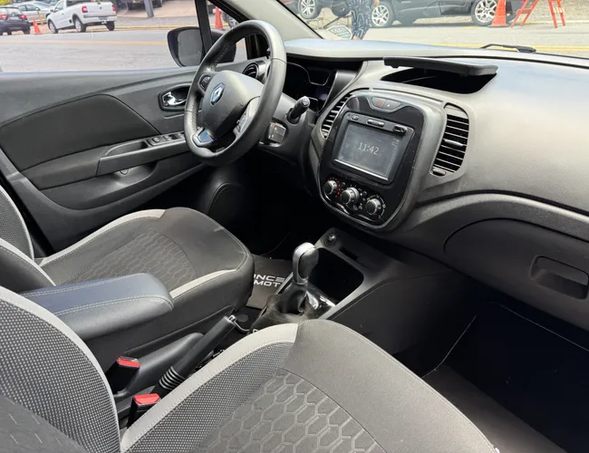 Imagem 8 – Captur 2018 1.6 16V Sce Flex Zen X-Tronic