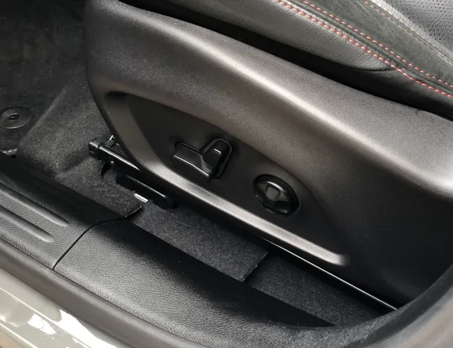 Imagem 9 – Rampage 2024 2.0 Hurricane 4 Turbo Gasolina R/T 4X4 Automático