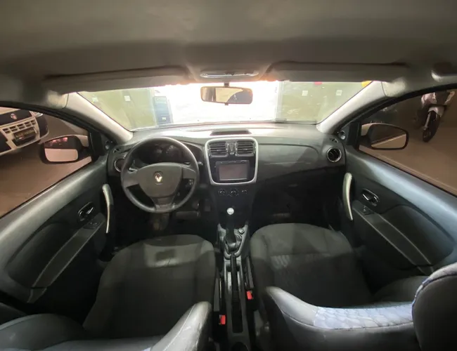 Imagem 9 – Sandero 2016 1.6 EXPRESSION 8V FLEX 4P MANUAL