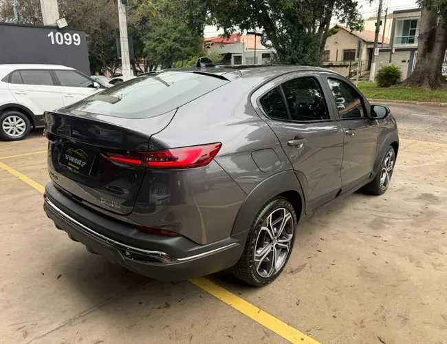 Imagem 5 – Fastback 2024 1.0 Turbo 200 Flex Impetus Cvt