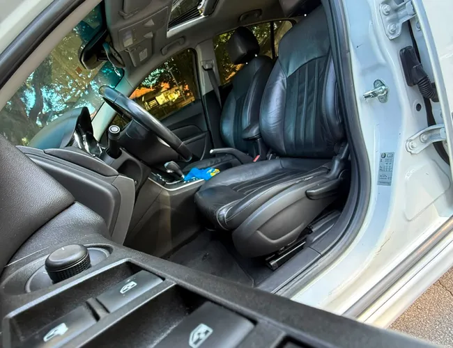 Imagem 11 – Onix 2014 1.4 Mpfi Ltz 8V Flex 4P Automático