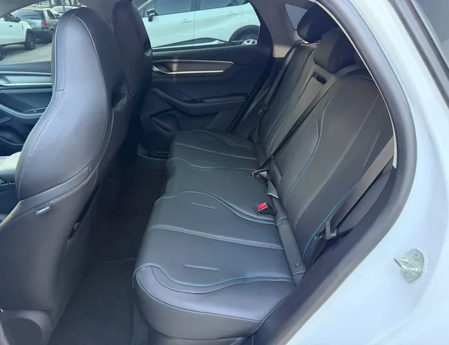 Imagem 10 – King 2026 1.5 Dm-I Phev Gs Automático