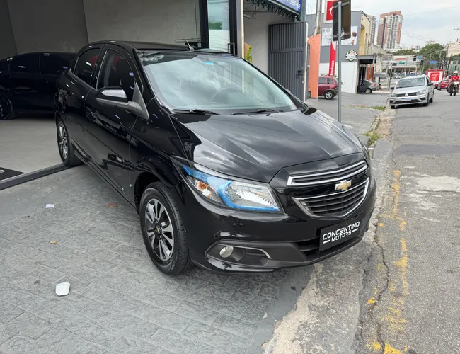 Imagem exterior do veículo Onix 2015 1.4 Mpfi Ltz 8V Flex 4P Automático