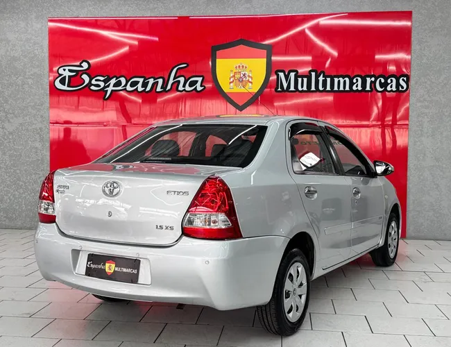Imagem 12 – Etios 2015 1.5 Xs Sedan 16V Flex 4P Manual
