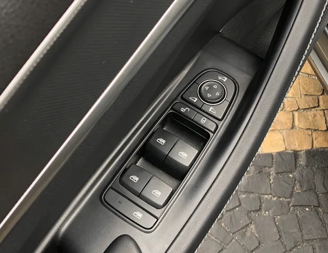 Imagem 8 – King 2025 1.5 Dm-I Phev Gl Automático