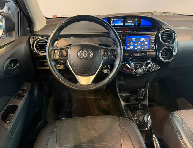 Imagem 15 – Etios 2018 1.5 Platinum Sedan 16V Flex 4P Automático